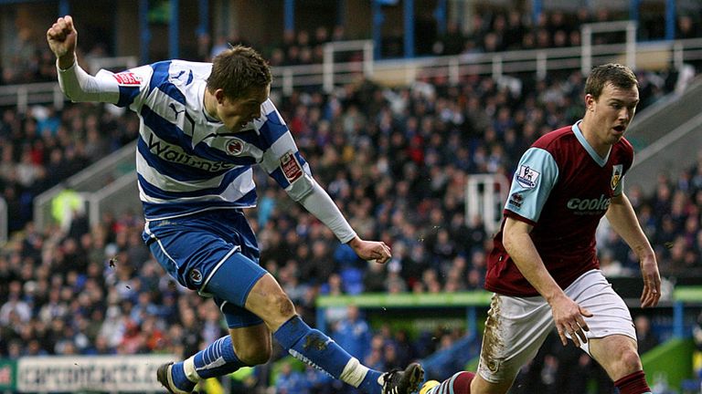 Gylfi Sigurdsson fires Reading into the fifth round in the 87th minute