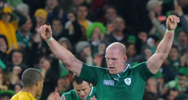 Paul O&#39;Connell celebrates Ireland&#39;s victory