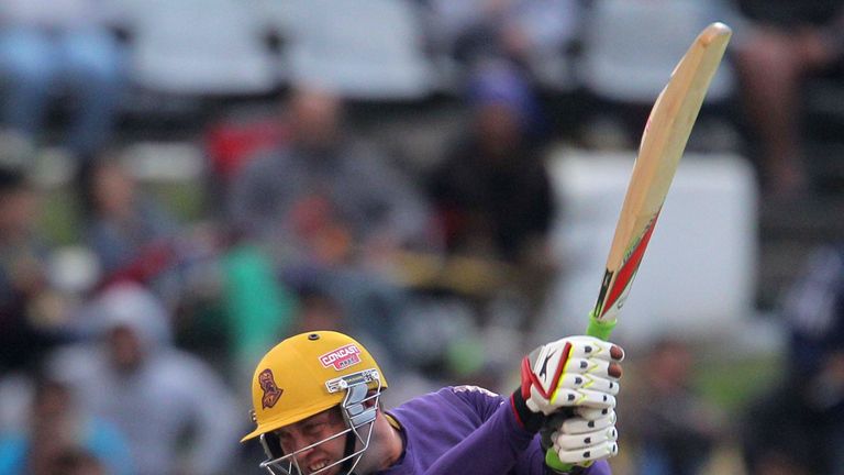 Jacques Kallis of the Kolkata Knight Riders in action