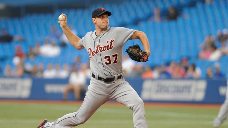 Max Scherzer #delivers a first inning pitch during MLB game action against the Toronto Blue Jays