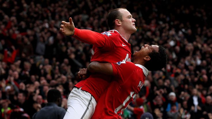 MANCHESTER, ENGLAND - FEBRUARY 12:  Wayne Rooney of Manchester United celebrates with teammate Nani (R) after he scores a goal from an overhead kick during the Barclays Premier League match between Manchester United and Manchester City at Old Trafford on February 12, 2011 in Manchester, England.  (Photo by Alex Livesey/Getty Images)
