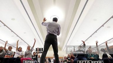 WACO, TEXAS - OCTOBER 31: U.S. Senate candidate Rep. Beto O'Rourke (D-TX) asks people to raise their hands if they have already voted during a campaign stop at the John Knox Memorial Center at the Texas Ranger Hall of Fame October 31, 2018 in Waco, T